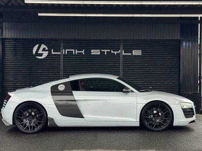 صورة مصغرة 32 لـ 2013 AUDI R8