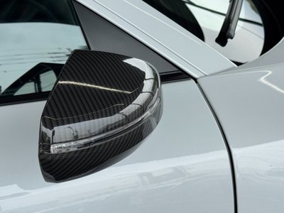 صورة مصغرة 35 لـ 2013 AUDI R8