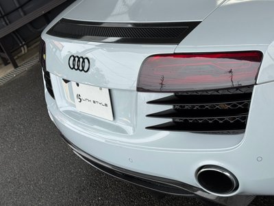 صورة مصغرة 44 لـ 2013 AUDI R8