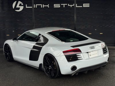 صورة مصغرة 24 لـ 2013 AUDI R8