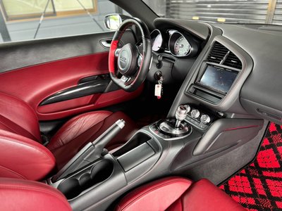 صورة مصغرة 63 لـ 2013 AUDI R8