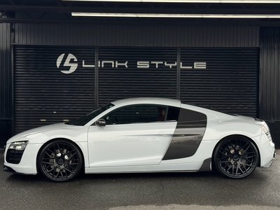 صورة مصغرة 28 لـ 2013 AUDI R8