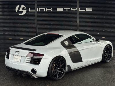 صورة مصغرة 18 لـ 2013 AUDI R8