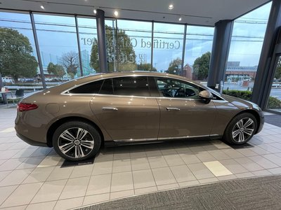 MERCEDES-BENZ EQS - 6