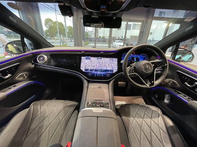 MERCEDES-BENZ EQS - 2