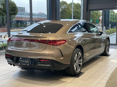 MERCEDES-BENZ EQS - 7