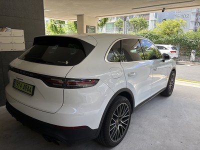 PORSCHE CAYENNE - 2