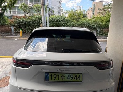PORSCHE CAYENNE - 5