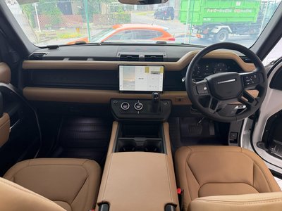 2025 LAND Rover DEFENDER thumbnail 20