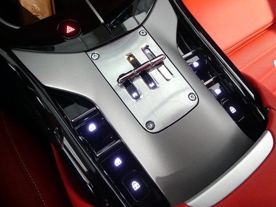 FERRARI PUROSANGUE - 4