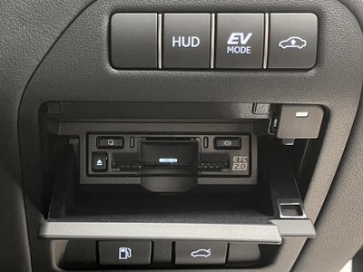2023 Lexus LS — миниатюра 19