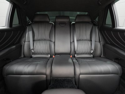 2023 Lexus LS — миниатюра 22