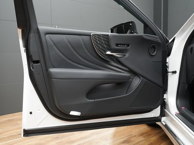 2023 Lexus LS — миниатюра 66