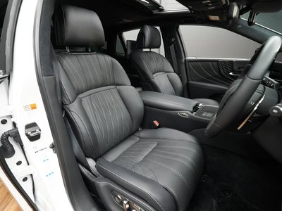 2023 Lexus LS — миниатюра 76