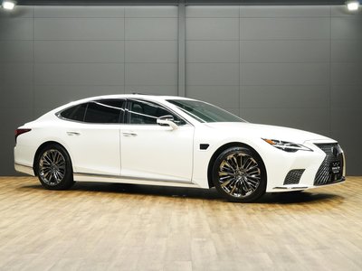 2023 Lexus LS — миниатюра 11