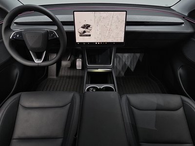 صورة 5 لـ 2025 Tesla MODEL Y