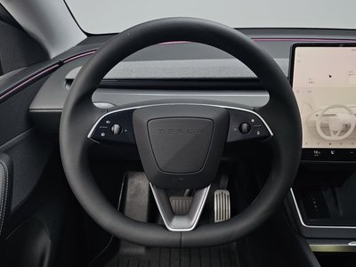صورة مصغرة 19 لـ 2025 Tesla MODEL Y