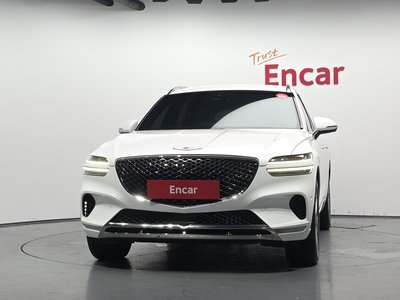 2022 Genesis GV70 photo 2