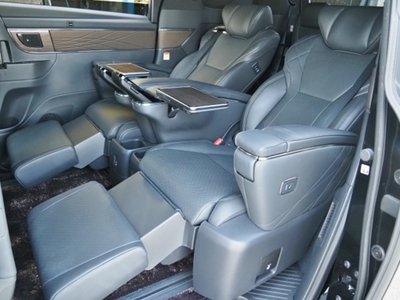 2023 Toyota ALPHARD — миниатюра 30