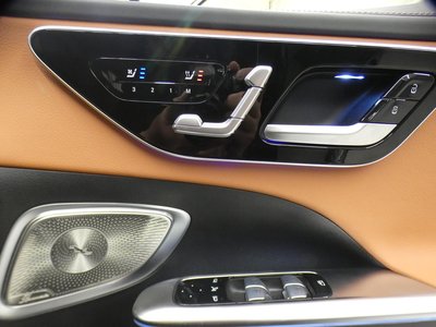 صورة مصغرة 14 لـ 2024 Mercedes-BENZ C-CLASS AMG