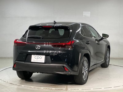 LEXUS UX - 5