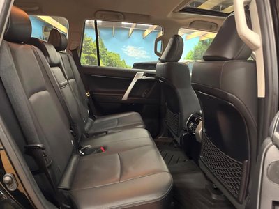 TOYOTA LAND CRUISER PRADO - 9