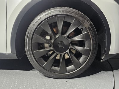 2022 Tesla MODEL Y photo 8
