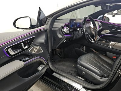 MERCEDES-BENZ EQS - 10