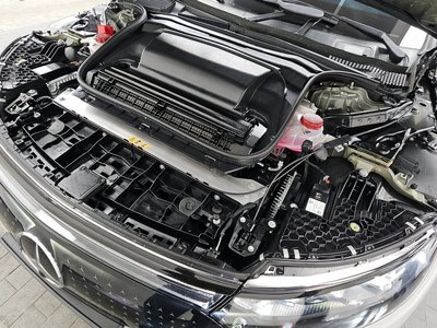 MERCEDES-BENZ EQS - 7