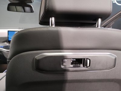 2025 BMW X5 — миниатюра 48