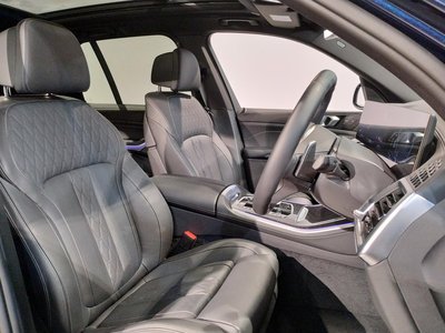 2025 BMW X5 — миниатюра 12