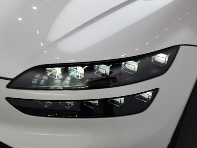 صورة 9 لـ 2022 Genesis GV60