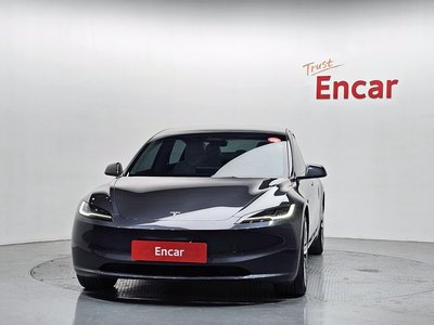 TESLA MODEL 3 - 2