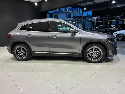 MERCEDES-BENZ GLA - 4