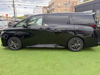 TOYOTA VELLFIRE - 6