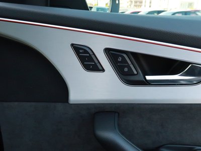 صورة مصغرة 12 لـ 2022 AUDI Q8