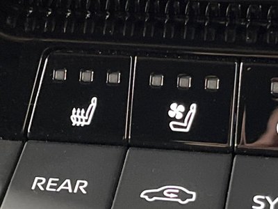 2025 Toyota LAND CRUISER 250 缩略图 40