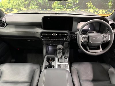 2025 Toyota LAND CRUISER 250 — фото 2