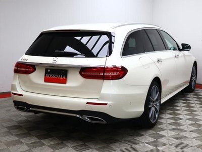 MERCEDES-BENZ E-CLASS - 2