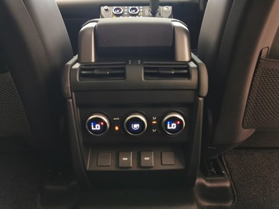2023 LAND Rover DEFENDER 缩略图 13