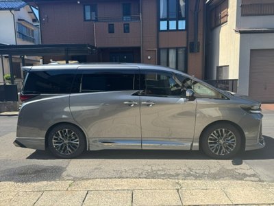 TOYOTA VELLFIRE - 8