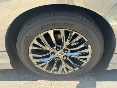 TOYOTA VELLFIRE - 10
