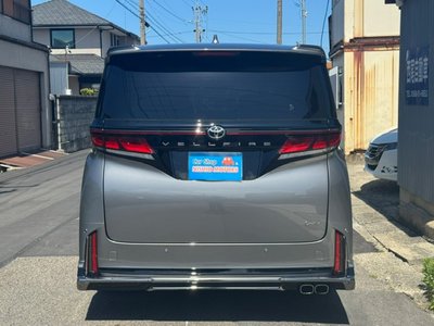 TOYOTA VELLFIRE - 6