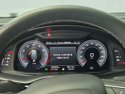 2022 AUDI Q8 照片 7