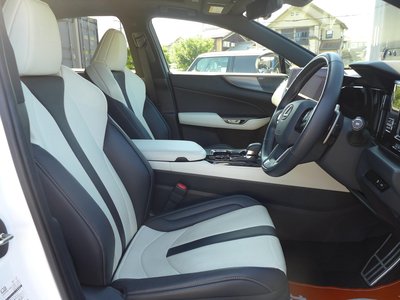 صورة مصغرة 21 لـ 2023 Lexus NX