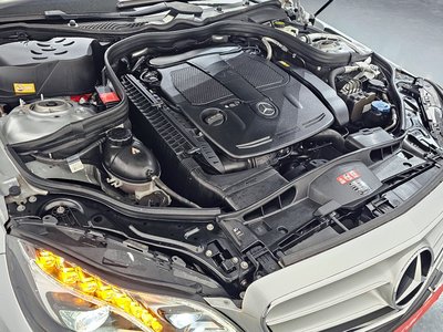 MERCEDES-BENZ E-CLASS - 7