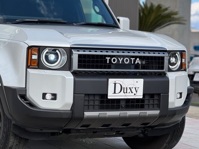 TOYOTA LAND CRUISER 250 - 8