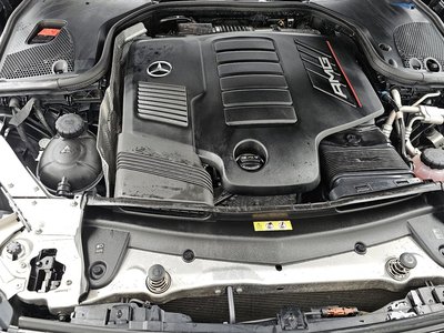 MERCEDES-BENZ CLS - 7