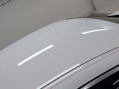 صورة 9 لـ 2025 Mercedes-BENZ E-CLASS