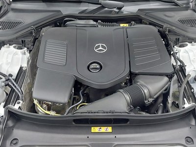 صورة 7 لـ 2025 Mercedes-BENZ E-CLASS